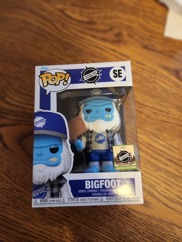 Very Rare Funko Pop Earthroamer Blue & White Bigfoot SE