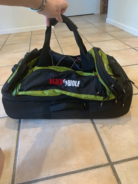 black wolf duffle bag with wheels