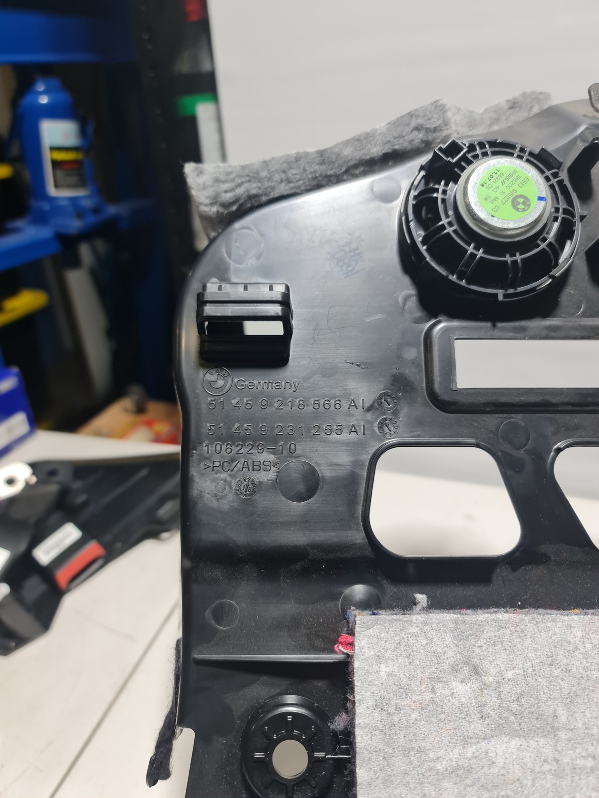 0 Bmw F30/F31/F32/F33/F36 3 Series Footwell Trim Panel - GENUINE 51459218566 image 4