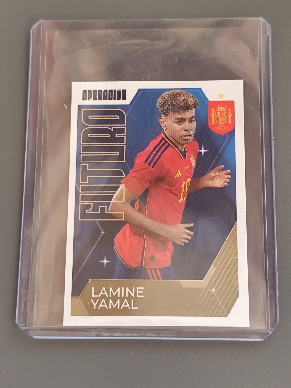Panini Andrenalyn 2023-2024 ラミン・ヤマル　缶付き s-l400.jpg