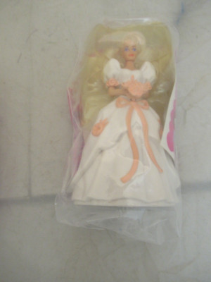 1992 MC DONALDS HAPPY MEAL ROMANTIC BRIDE BARBIE - Sealed in Package !