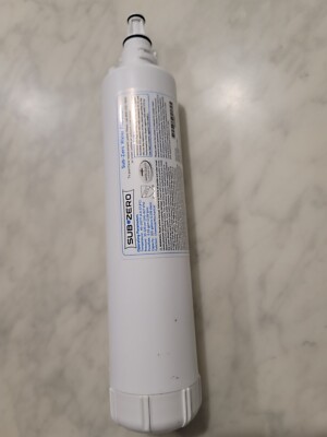SUB-ZERO 4204490 / 9030868 Refrigerator Water Filter, 2.6''x2.6''x11.9'', White