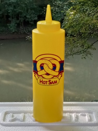 Vtg 1990s NOS Unused Hot Sams 🥨 Pretzel Mustard Bottle Stranger Things
