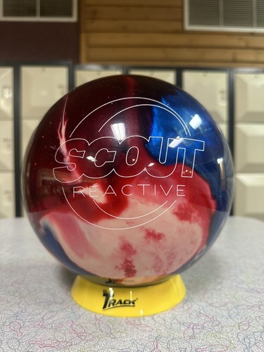 Columbia 300 Scout Reactive 11lb Bowling Ball NIB