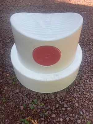  The Original Fat Cap Chair, MTN, 94, Spray Paint