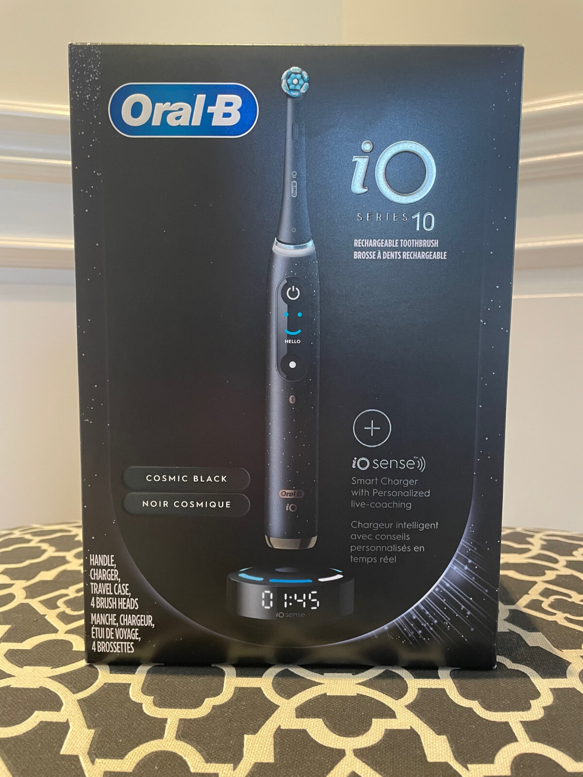 Oral-B iO Series 10 Cosmic Black 本体 iO Series 10 Rechargeable Electric Toothbrush | Oral-B