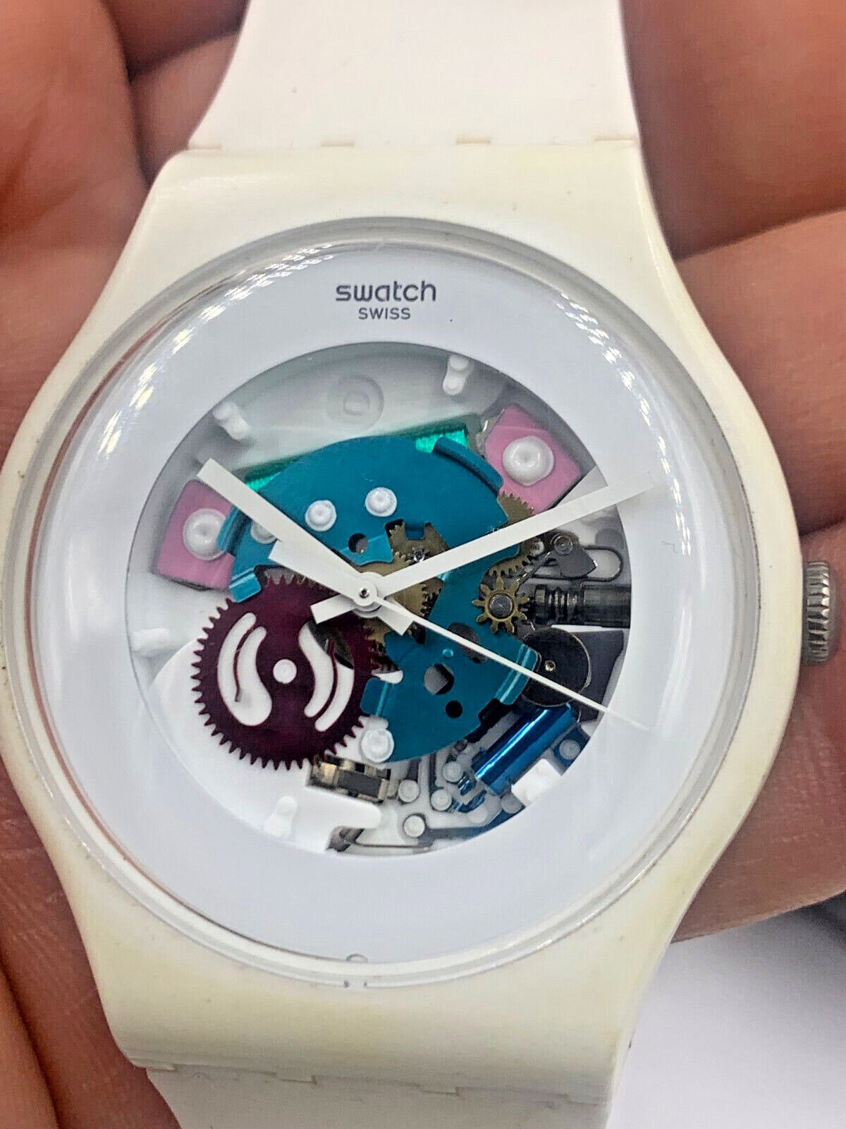アナログ腕時計 SWATCH NEW GENT LACQUERED WHITE LACQUERED Men's Urethane Wat Swatch Watch White Lacquered Skeleton Dial SUOW100 Unisex