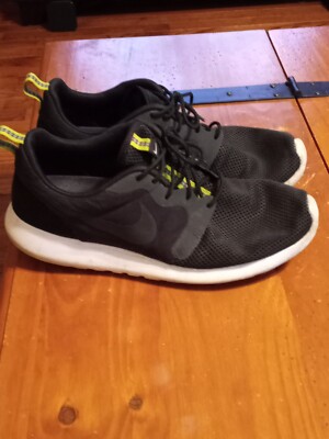 nike roshe size 9 156198137138