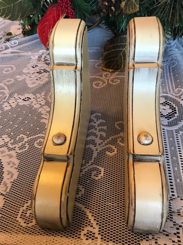 2  Antique Corbels Distressed Wood With French Lines Cream 8 3/4 X6 3/4 X 1 3/4