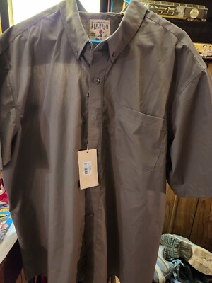 Red Hean Brand Co. Wrinkle free button down shirt-olive New w tags