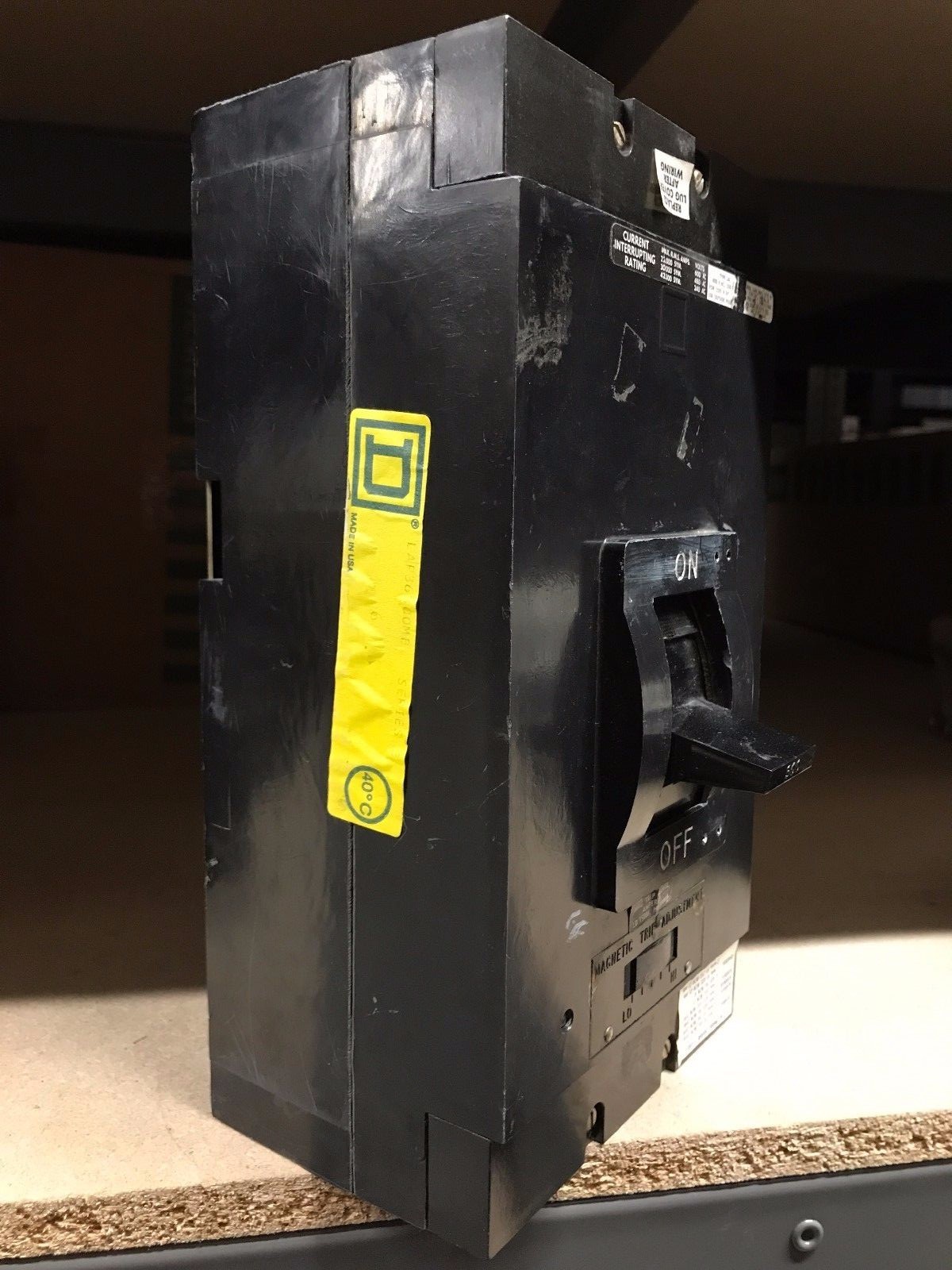 Square D LAP36300MB Circuit Breaker ** Free Shipping **