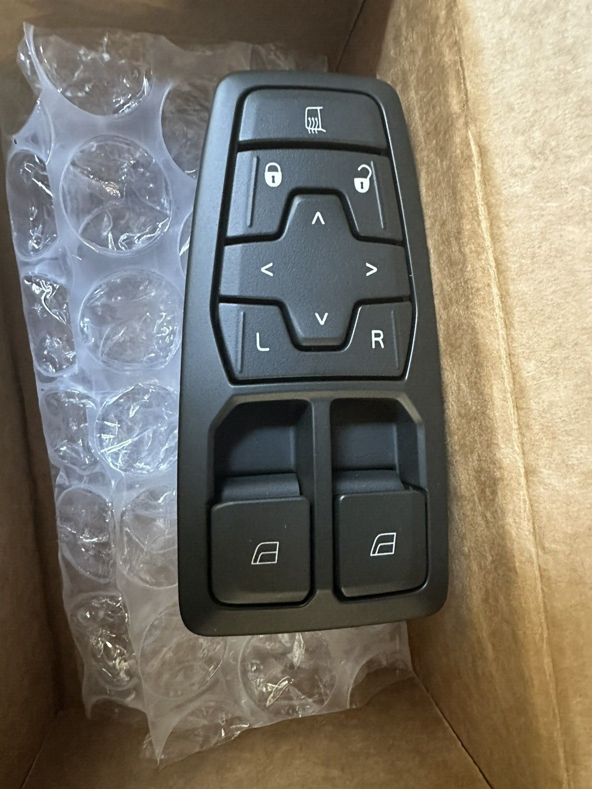 24201767 Window and Mirror Control Switch LH (DRIVER) VOLVO