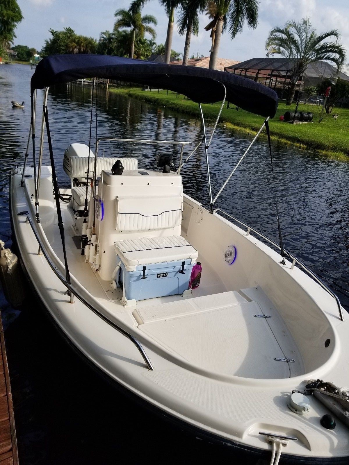2004 Sea Hunt 175