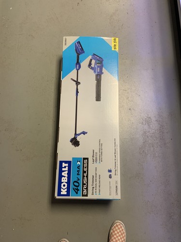 Kobalt 40v max brushless String Trimmer & Blower Combo Kit New. Model 3809907