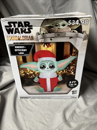 Christmas Star Wars Yard Inflatable Grogu in Santa Suit Baby Yoda 5 ft BRAND NEW