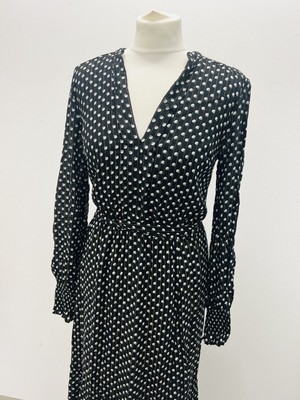 Brand New Oasis Spotty Dress With Gold Detail Size UK 8  (14)