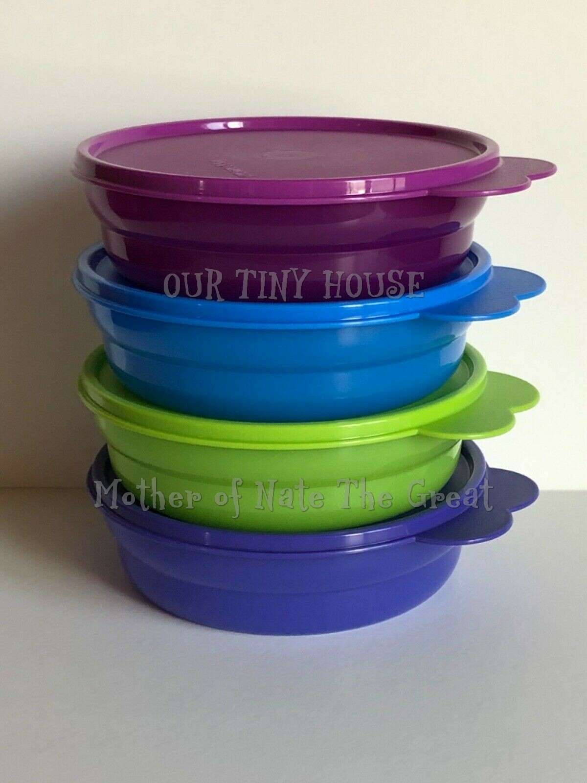 Tupperware Microwave Cereal Bowls Set 4 w/Seals Impressions
