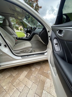 image 3 of interior