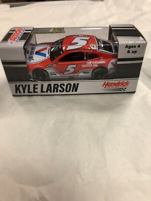 Kyle Larson #5 Valvoline 2021 Camaro ZL1 CX52165VALKL L.E