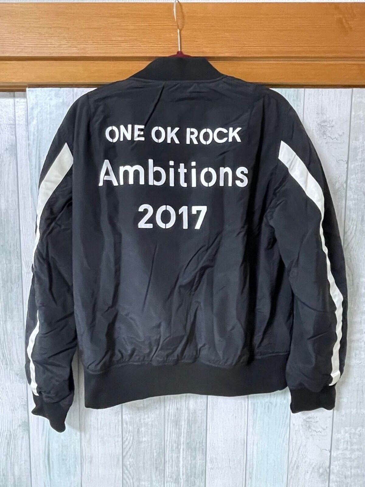 ONE OK ROCK Japan Tour 2017 Ambitions Official MA-1 Bomber ONE OK ROCK Japan Tour 2017 Ambitions Official MA-1 Bomber