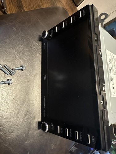 2020-2023 TOYOTA TACOMA OEM RADIO RECEIVER & DISPLAY SCREEN