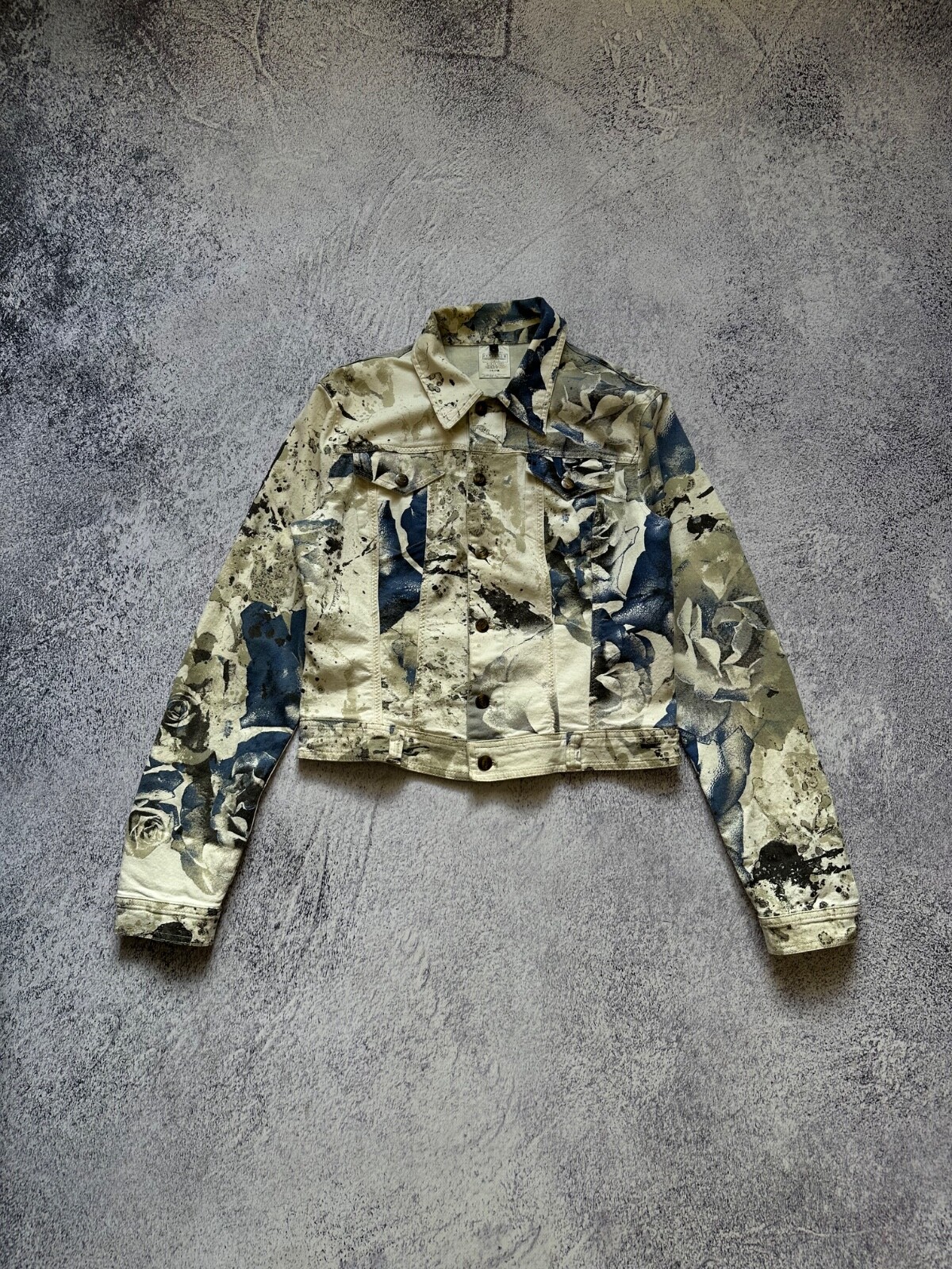 【美品】JUST cavalli ジャストカヴァリ レディース デニムジャケット Just Cavalli（Gジャン/デニムジャケット）のフリマアイテム一覧