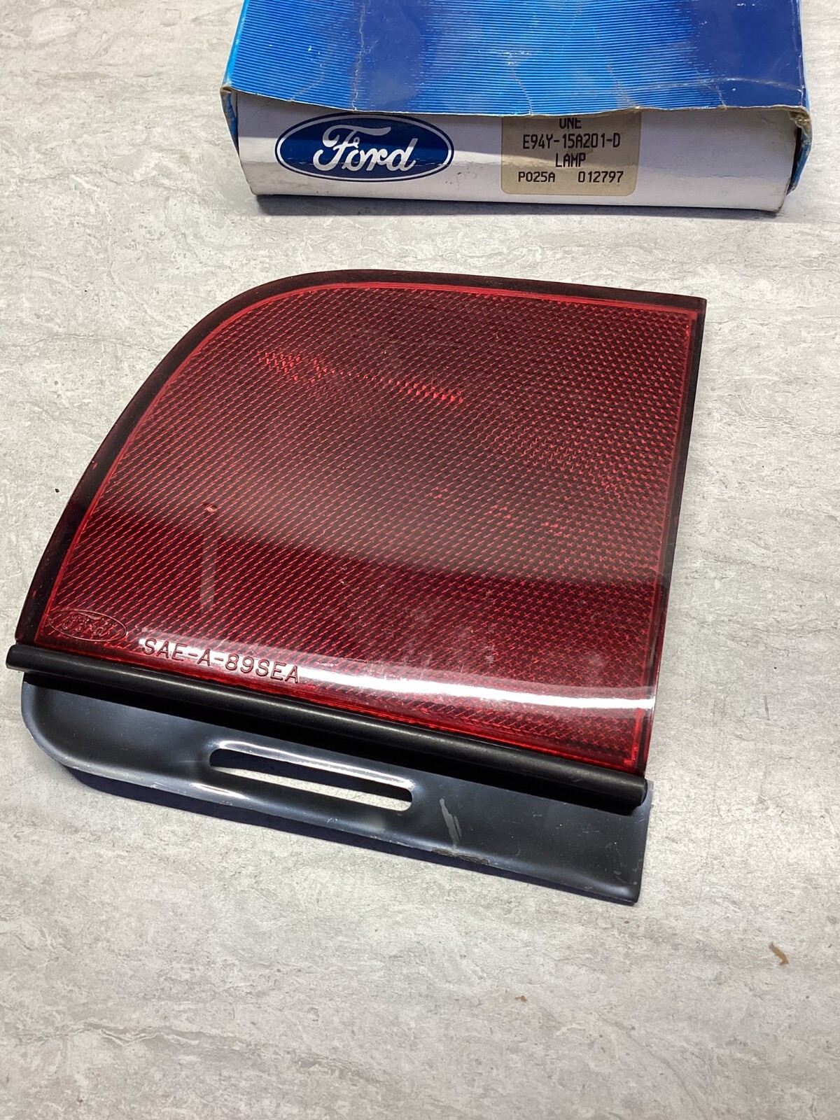 1989-1991 Mercury Sable OEM Left Rear Side Marker Lens E94Y-15A201-D