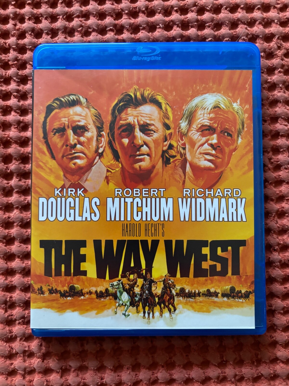 WEST. CD　 DVD　Blu-ray 81V-IrzaCJL._UF894,1000_QL80_.jpg
