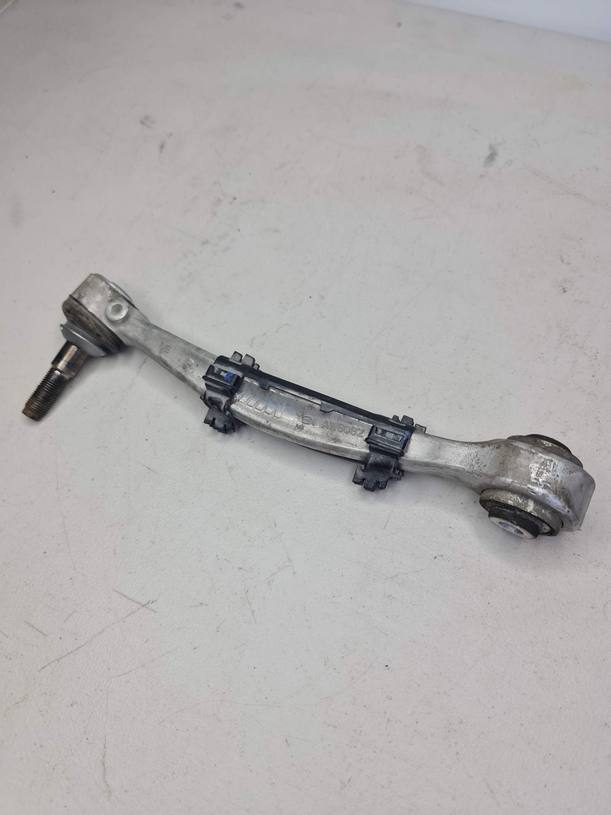 2013-2020 BMW 31-12-6-854-727 BMW 31126854727 Left Wishbone 6854727