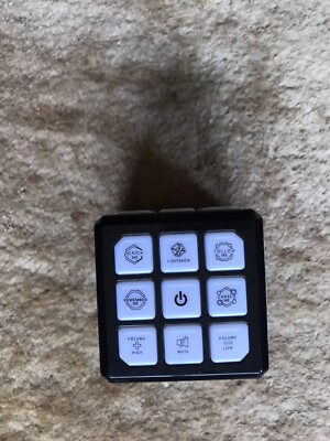 Winning Fingers Flashing Cube Electronic Memory & Brain Game 4-in-1 handhold
