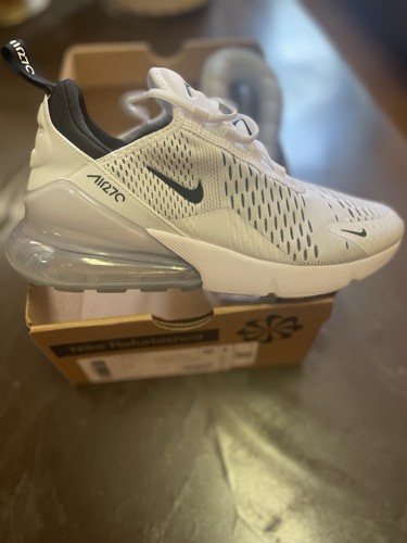 A nＹa Kid's Size 7y / Women's Size 8.5 Nike Air Max 270 (GS