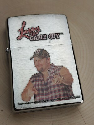 Zippo 200 ''LARRY THE CABLE GUY'' on Brushed Chrome Lighter - JAN (A) 2013