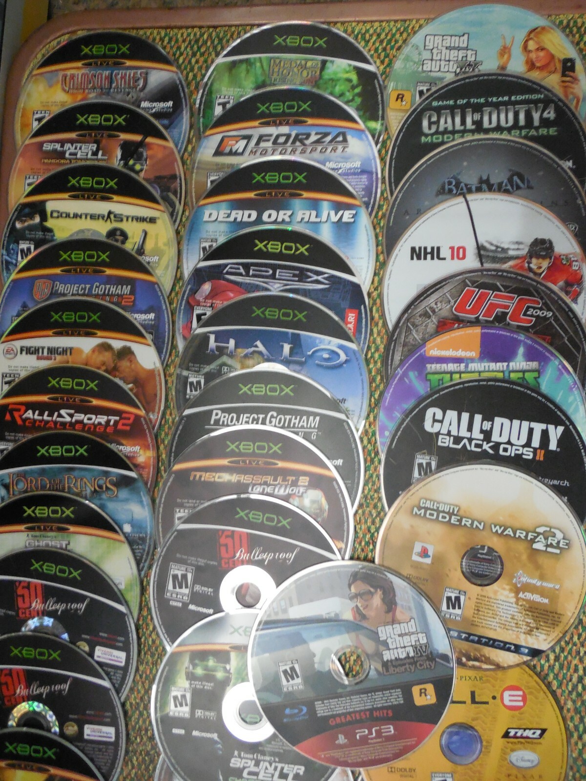 LOT OF 100 LOOSE DISCS PS2 PS3 PS4 XBOX XBOX 360 Wii GTA COD WATCH DOGS