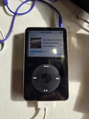 Apple iPod Classic 5th Generation 60GB (with Video) A1136