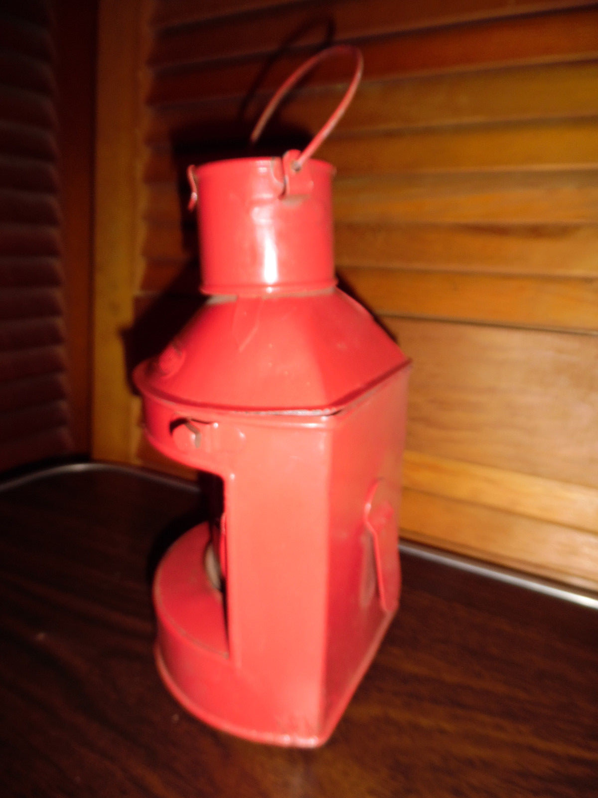 NAUTICAL STARBOARD MARINE LANTERN IN RED