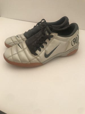 nike total 90 indoor soccer shoes