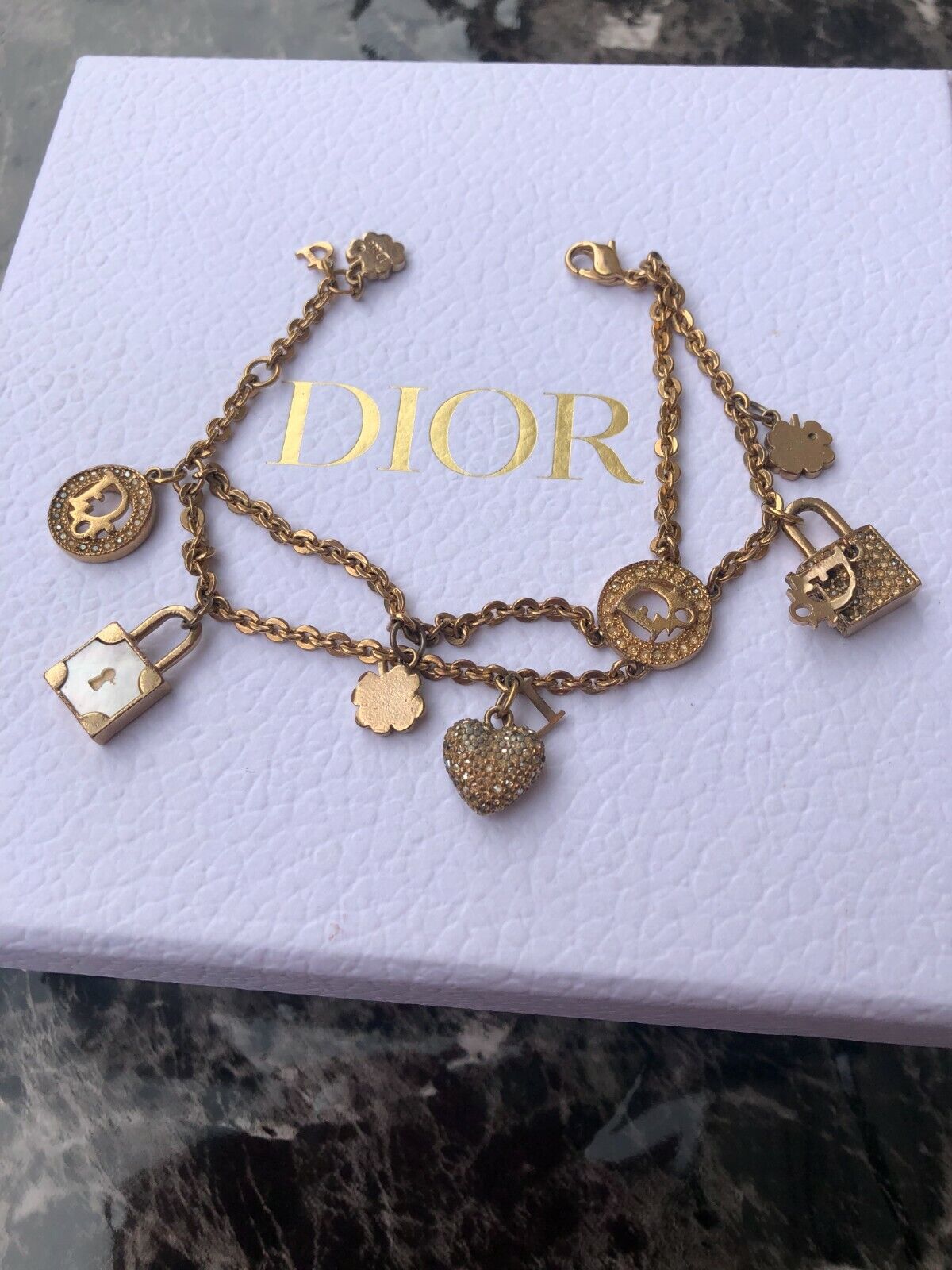CHRISTIAN DIOR Bracelet Bangle Chain AUTH Logo Vintage Rare CHRISTIAN DIOR Bracelet Bangle Chain AUTH Logo Vintage Rare