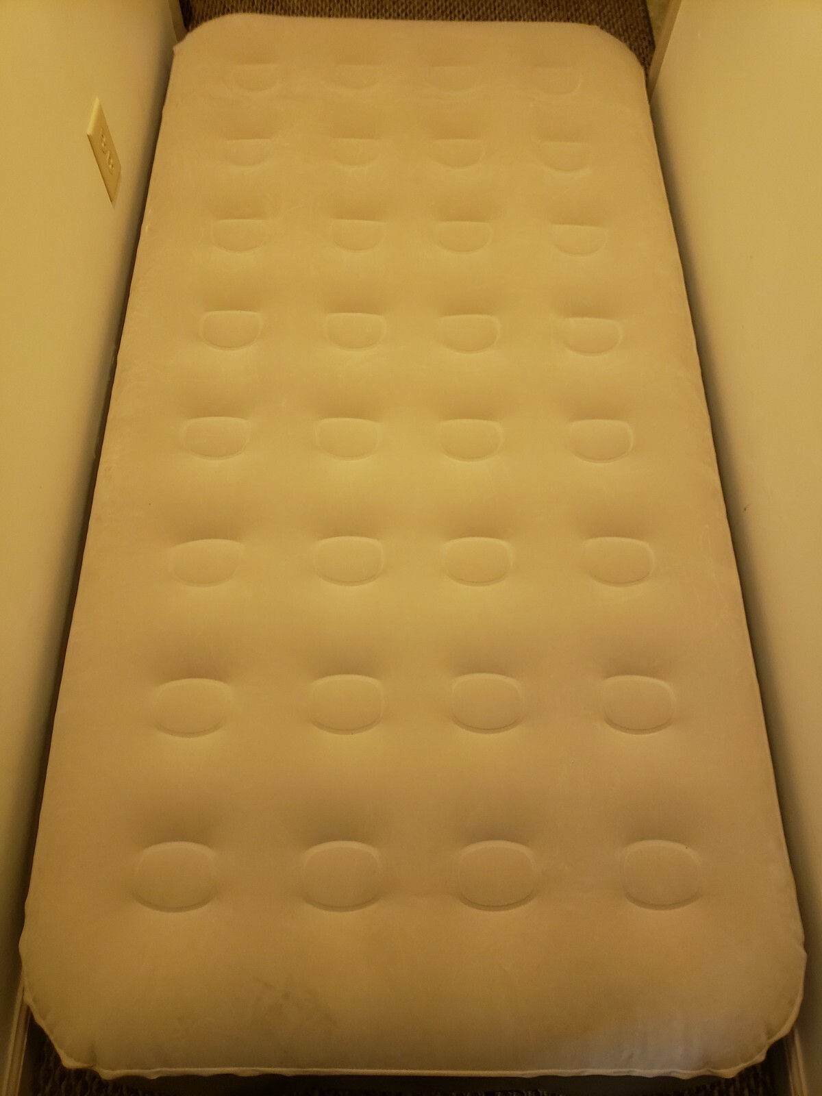 未使用 コールマン SELF INFLATABLE MATTRESS FULL Coleman AlwayzAire Tough Guard Air Mattress Queen 14