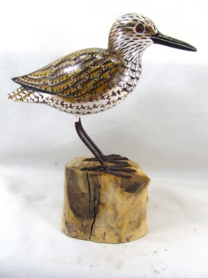 Sandpiper hand crafted wood shore bird figurine