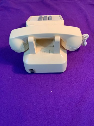 ITT Telephone Desk Phone 2500 15 MBA-20 Vintage Ash Beige Tested And Working