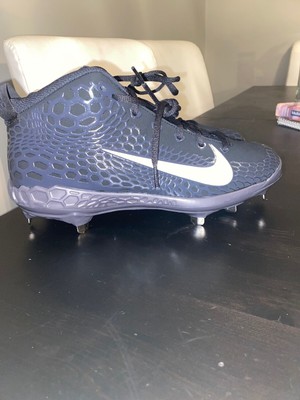 metal baseball cleats size 10