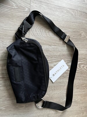 Athleta Excursion Crossbody Belt Bag - Black -NWT