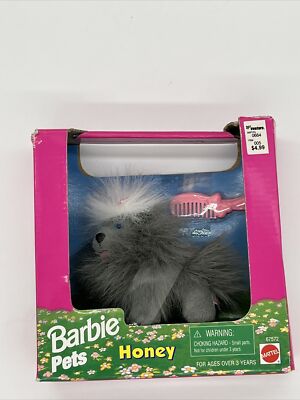 RARE! NEW IN BOX! Vintage Barbie HONEY Pet Dog Set Mattel 1996