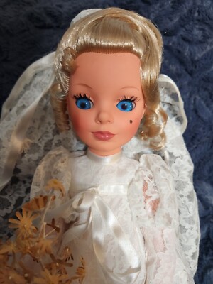 RARE 18'' Vtg Furga Alta Moda  Simona  Bride Doll W/ Extra Outfit EXC  High Color