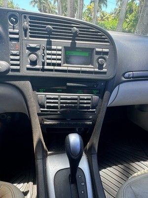 image 7 of interior