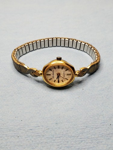 HELBROS アンティーク時計　稼働品 ロレックス178275を購入する | Chrono24