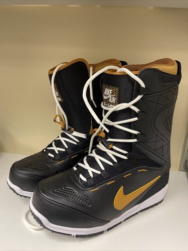 NIKE SB ZOOM FORCE1 モデル スノーボードブーツ