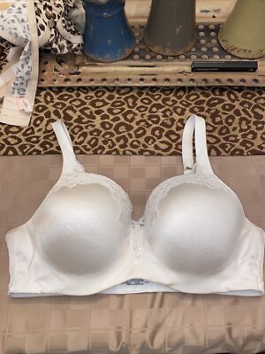 Playtex Secrets Body Revelation Bra  4823    38D New No tags