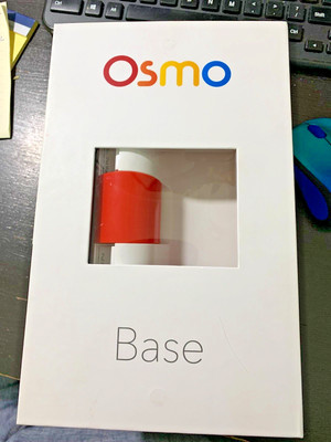 Osmo Base with Words, Numbers & Tangrams Plus Super Studio Frozen II (NIB)