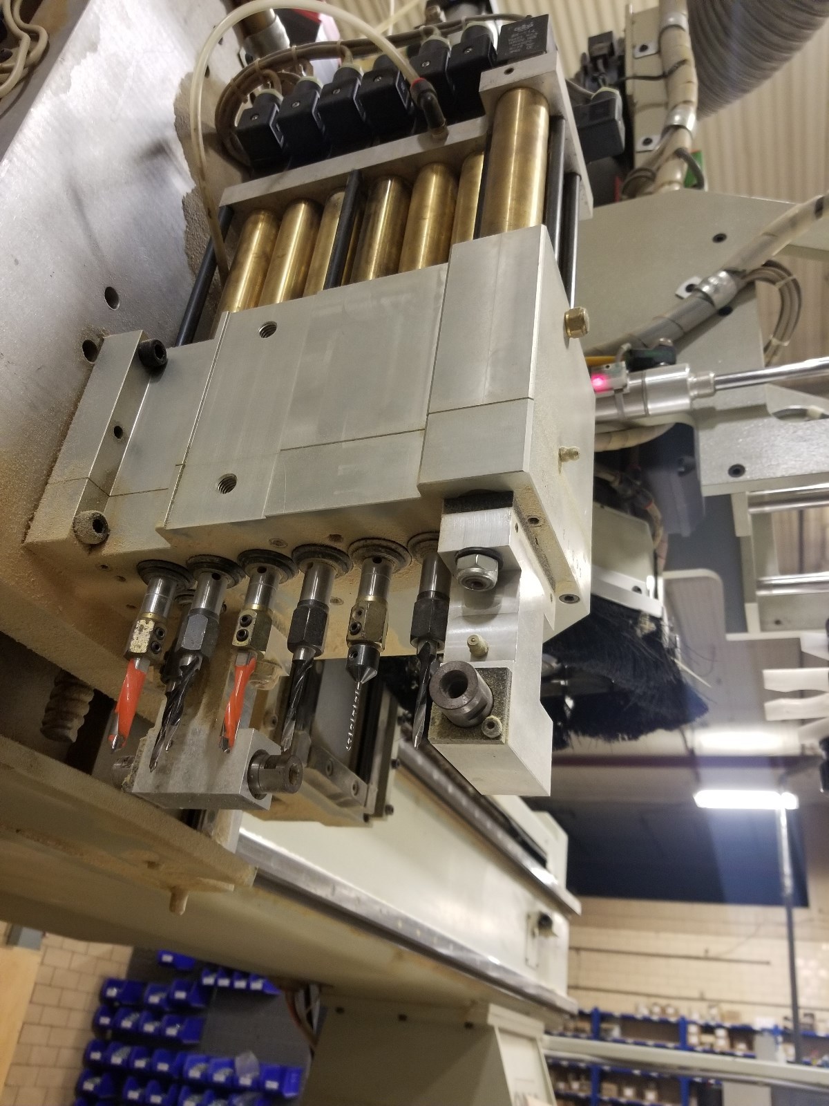 Komo 508 Mach One CNC Router, Drill Bank, Free Rigging On Your Truck!